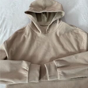 ALO Yoga Ribbed Hoodie in Beige